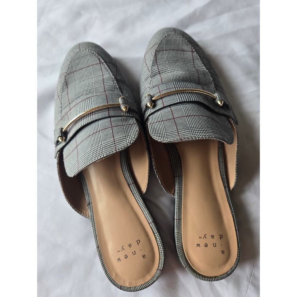 Women's Remmy Plaid Buckle Backless Slip on Office Loafers Light Academia Vibe 8 - Picture 4 of 5